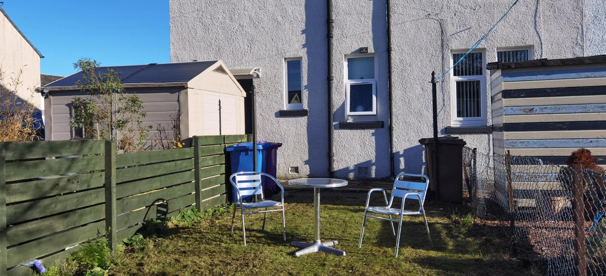 Parkside 2 Bedrooms With Encolsed Garden Largs